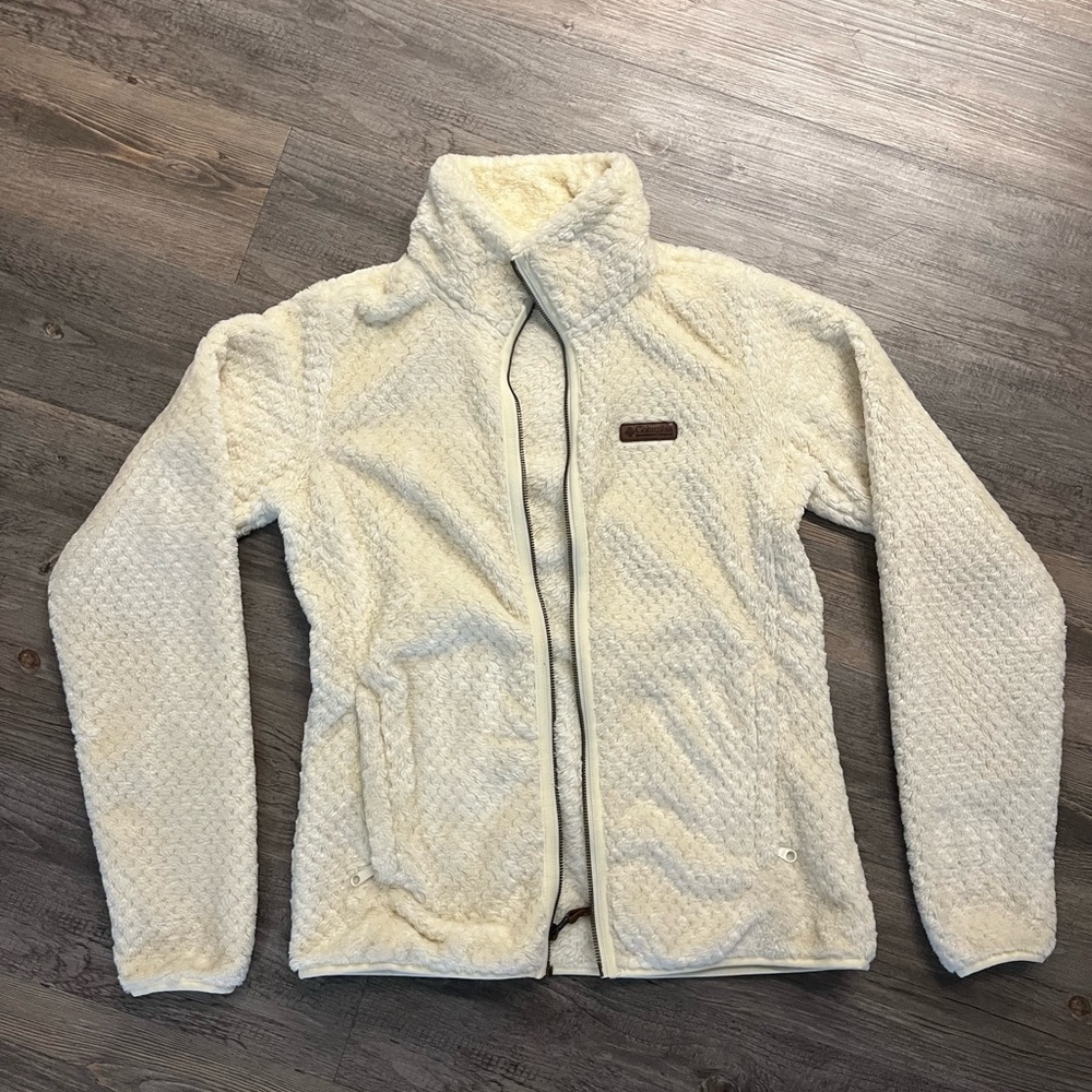 White Columbia Full-zip Sweater